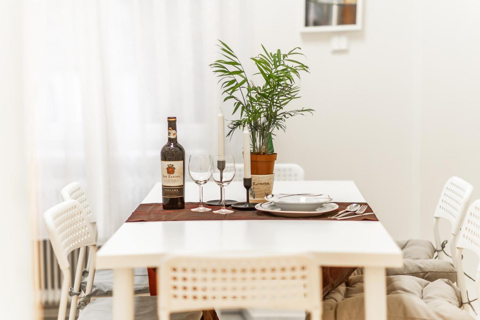 Fogra Travel Apartment คราคูฟ ภายนอก รูปภาพ