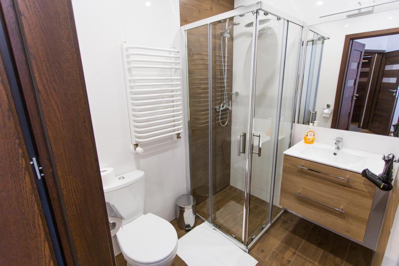 Fogra Travel Apartment คราคูฟ ภายนอก รูปภาพ